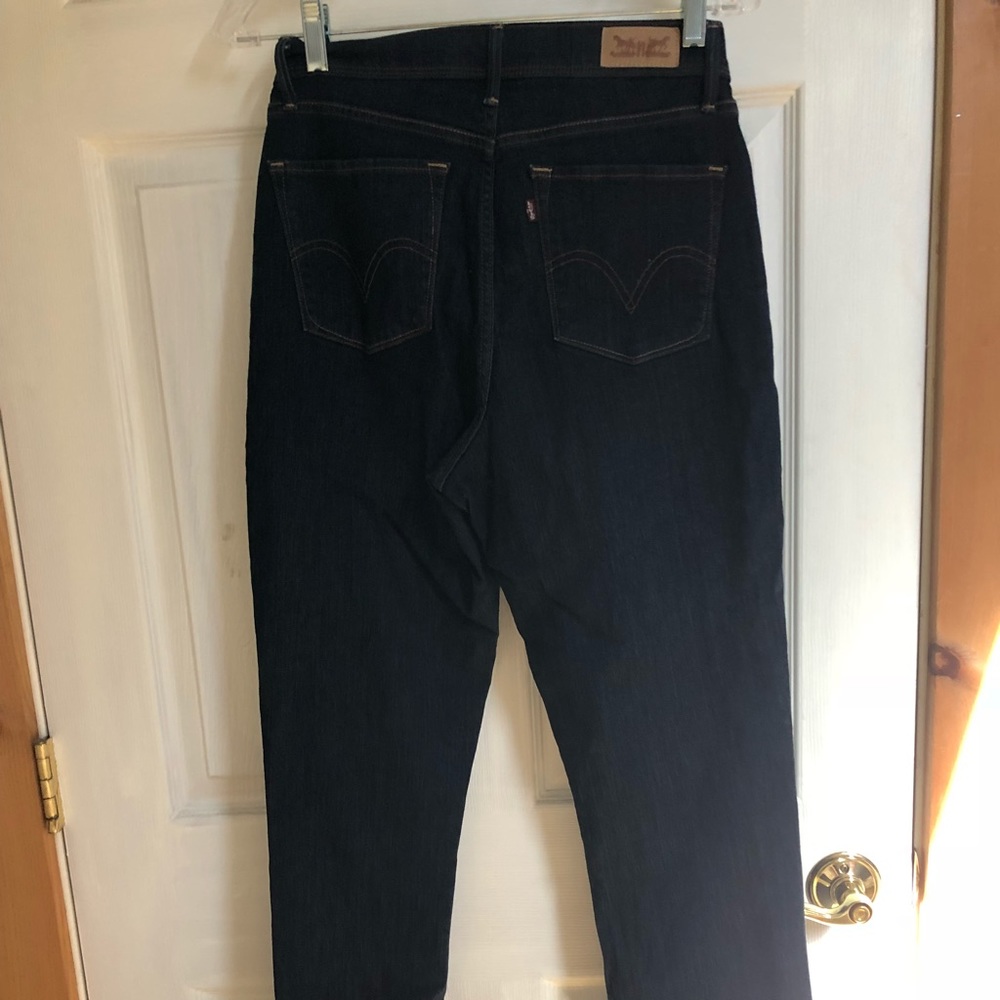 Levi’s - Picture 2 of 2